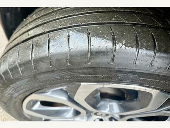 Renault Captur TECHNO E-TECH