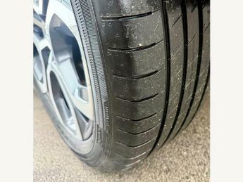 Renault Captur TECHNO E-TECH