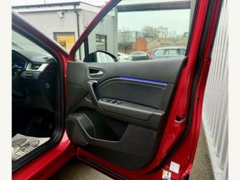 Renault Captur TECHNO E-TECH