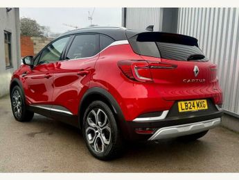 Renault Captur TECHNO E-TECH