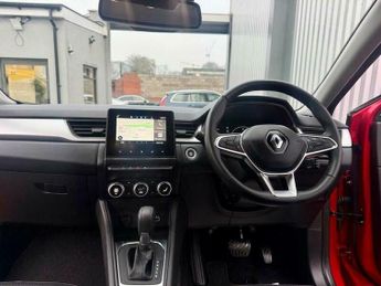 Renault Captur TECHNO E-TECH