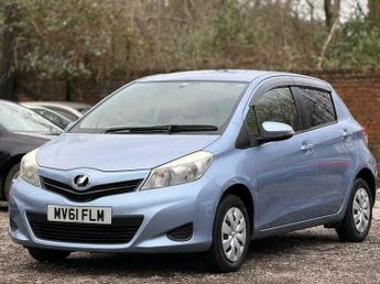 Toyota Yaris 1.0 VVT-i Active CVT Euro 5 5dr