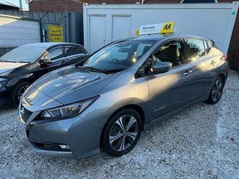Nissan Leaf 40kWh N-Connecta Auto 5dr