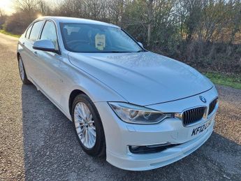 BMW 3 SERIES 2.0 320i SE Auto Euro 5 (s/s) 4dr ULEZ