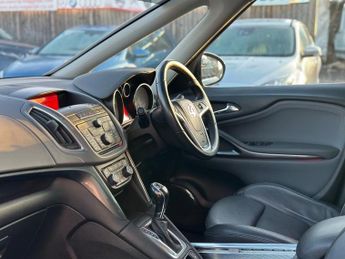 Vauxhall Zafira ELITE
