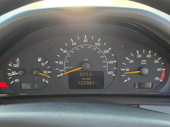 Mercedes E Class E240 CLASSIC