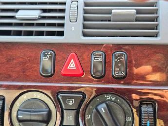 Mercedes E Class E240 CLASSIC