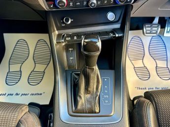 Audi Q3 SPORTBACK TDI S LINE