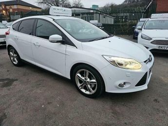 Ford Focus 1.0T EcoBoost Titanium X Euro 5 (s/s) 5dr