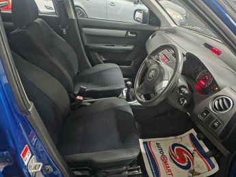 Suzuki Swift 1.3 GL 5dr