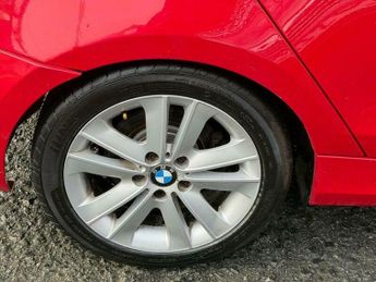 BMW 1 SERIES 2.0 118d SE Euro 5 5dr