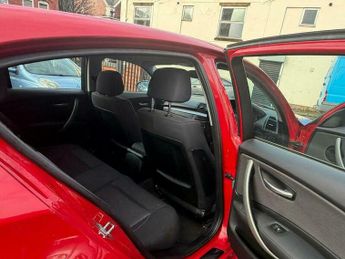 BMW 1 SERIES 2.0 118d SE Euro 5 5dr