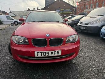 BMW 1 SERIES 2.0 118d SE Euro 5 5dr