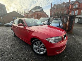 BMW 1 SERIES 2.0 118d SE Euro 5 5dr