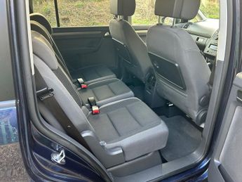 Volkswagen Touran SE TDI DSG