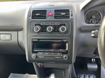 Volkswagen Touran SE TDI DSG