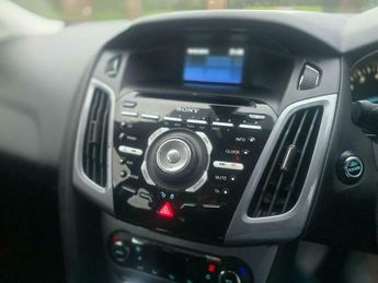 Ford Focus 1.6 Titanium Powershift Euro 5 5dr