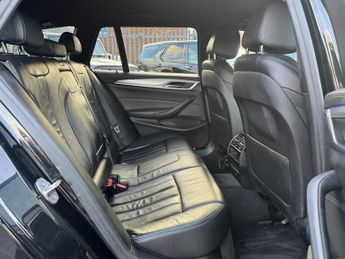 BMW 5 SERIES 2.0 520i M Sport Touring 5dr Petrol Auto Euro 6 (s/s) (184 ps)
