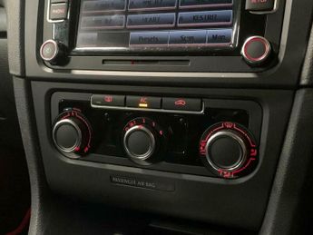 Volkswagen Golf 1.4 TSI SE DSG Euro 5 5dr