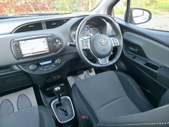 Toyota Yaris 1.5 VVT-h Icon E-CVT Euro 6 5dr