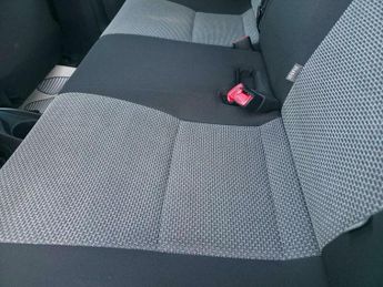 Toyota Yaris 1.5 VVT-h Icon E-CVT Euro 6 5dr