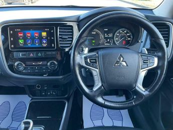 Mitsubishi Outlander 2.0h 12kWh 4h CVT 4WD Euro 6 (s/s) 5dr