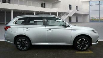 Mitsubishi Outlander 2.0h 12kWh 4h CVT 4WD Euro 6 (s/s) 5dr