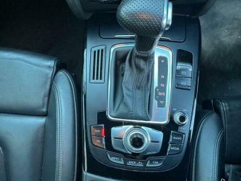 Audi A5 2.0 TDI S line S Tronic quattro Euro 5 (s/s) 2dr