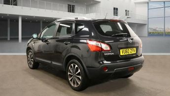 Nissan Qashqai 2.0 Tekna SUV 5dr Petrol CVT 4WD Euro 5 (AVM) (140 ps)