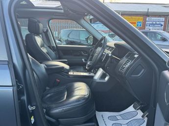 Land Rover Range Rover 5.0 P525 V8 GPF Autobiography SUV 5dr Petrol Auto 4WD Euro 6 (s/