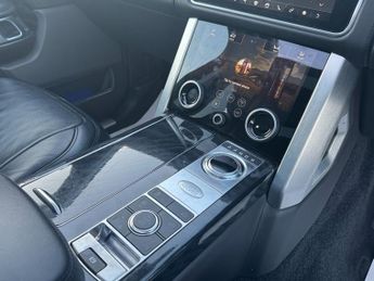 Land Rover Range Rover 5.0 P525 V8 GPF Autobiography SUV 5dr Petrol Auto 4WD Euro 6 (s/