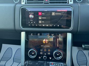 Land Rover Range Rover 5.0 P525 V8 GPF Autobiography SUV 5dr Petrol Auto 4WD Euro 6 (s/