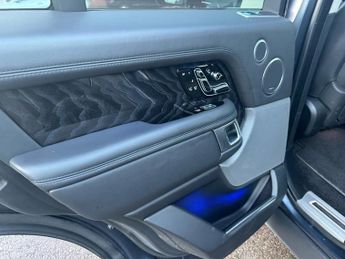 Land Rover Range Rover 5.0 P525 V8 GPF Autobiography SUV 5dr Petrol Auto 4WD Euro 6 (s/