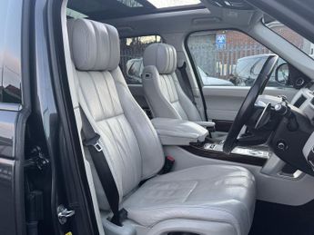 Land Rover Range Rover 5.0 V8 Autobiography SUV 5dr Petrol Auto 4WD Euro 6 (s/s) (510 p