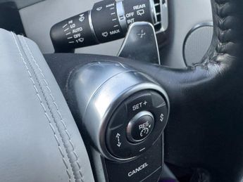 Land Rover Range Rover 5.0 V8 Autobiography SUV 5dr Petrol Auto 4WD Euro 6 (s/s) (510 p