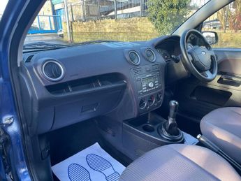 Ford Fusion 1.4 STYLE CLIMATE