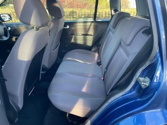 Ford Fusion 1.4 STYLE CLIMATE