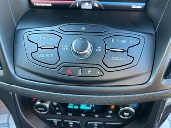 Ford Kuga TITANIUM TDCI ULEZ COMPLIANT FULL SERVICE HISTORY WITH 8 SERVICE