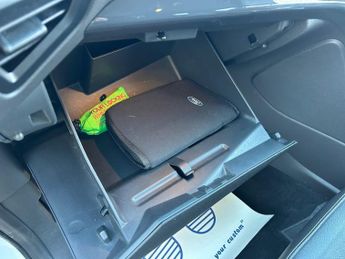 Ford Kuga TITANIUM TDCI ULEZ COMPLIANT FULL SERVICE HISTORY WITH 8 SERVICE