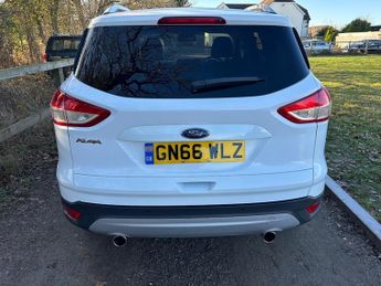 Ford Kuga TITANIUM TDCI ULEZ COMPLIANT FULL SERVICE HISTORY WITH 8 SERVICE