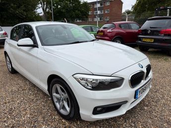 BMW 118 118d SE