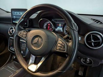 Mercedes-Benz A Class 1.5 A180d Sport (Premium) 7G-DCT Euro 6 (s/s) 5dr