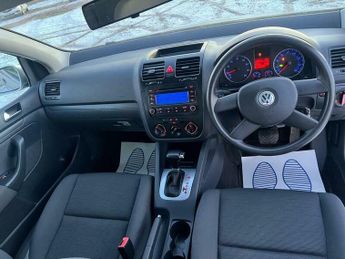 Volkswagen Golf 1.6 FSI S 5dr