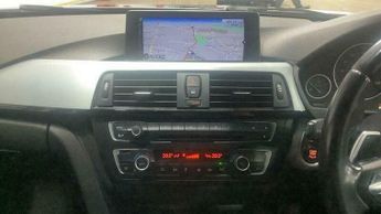 BMW 3 SERIES 3.0 330d M Sport Auto xDrive Euro 5 (s/s) 4dr