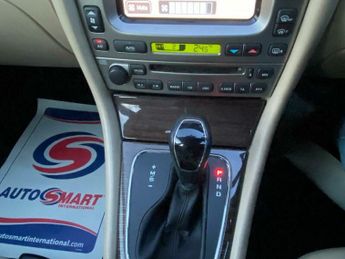 Jaguar X-Type 2.2D DPF SE 4dr