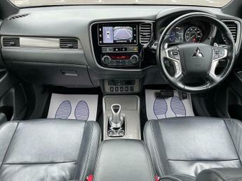 Mitsubishi Outlander 2.4h TwinMotor 13.8kWh 4h CVT 4WD Euro 6 (s/s) 5dr