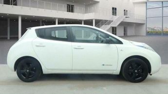 Nissan Leaf 30kWh Black Edition Auto 5dr