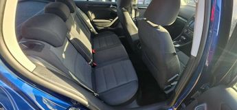 Volkswagen Golf SE TDI DSG semi automatic