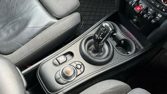 MINI Countryman COOPER 1 FORMER KEEPER FROM NEW WITH A FULL MINI DEALER SERVICE 