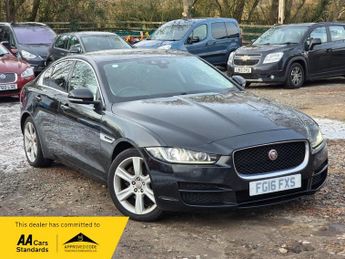 Jaguar XE 2.0d Portfolio Auto Euro 6 (s/s) 4dr